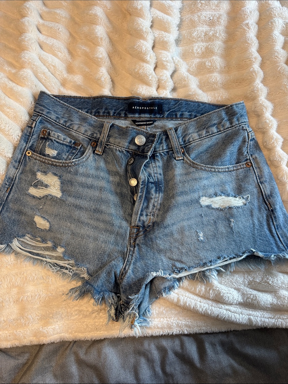 Aeropostale Women's Light Wash Distressed Denim Cutoff Shorts
